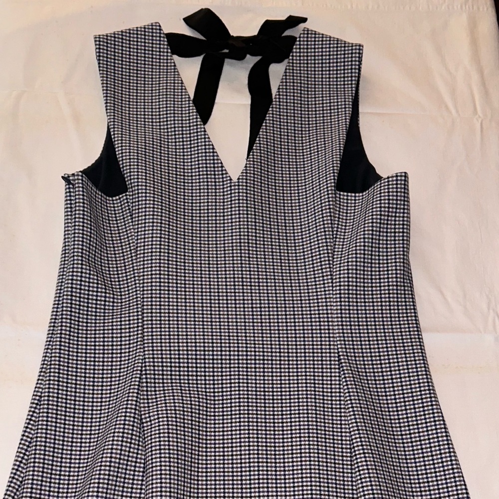 Banana Republic size 6 dress EUC